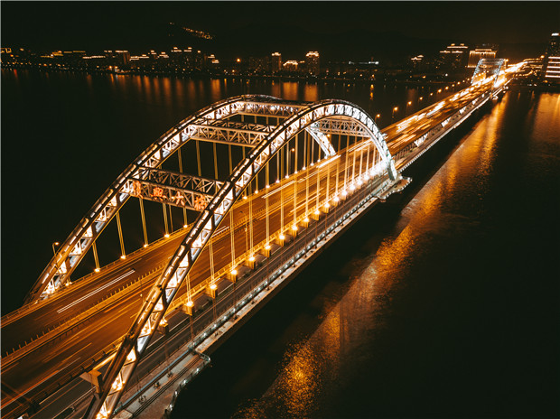 大桥亮化照明效果图